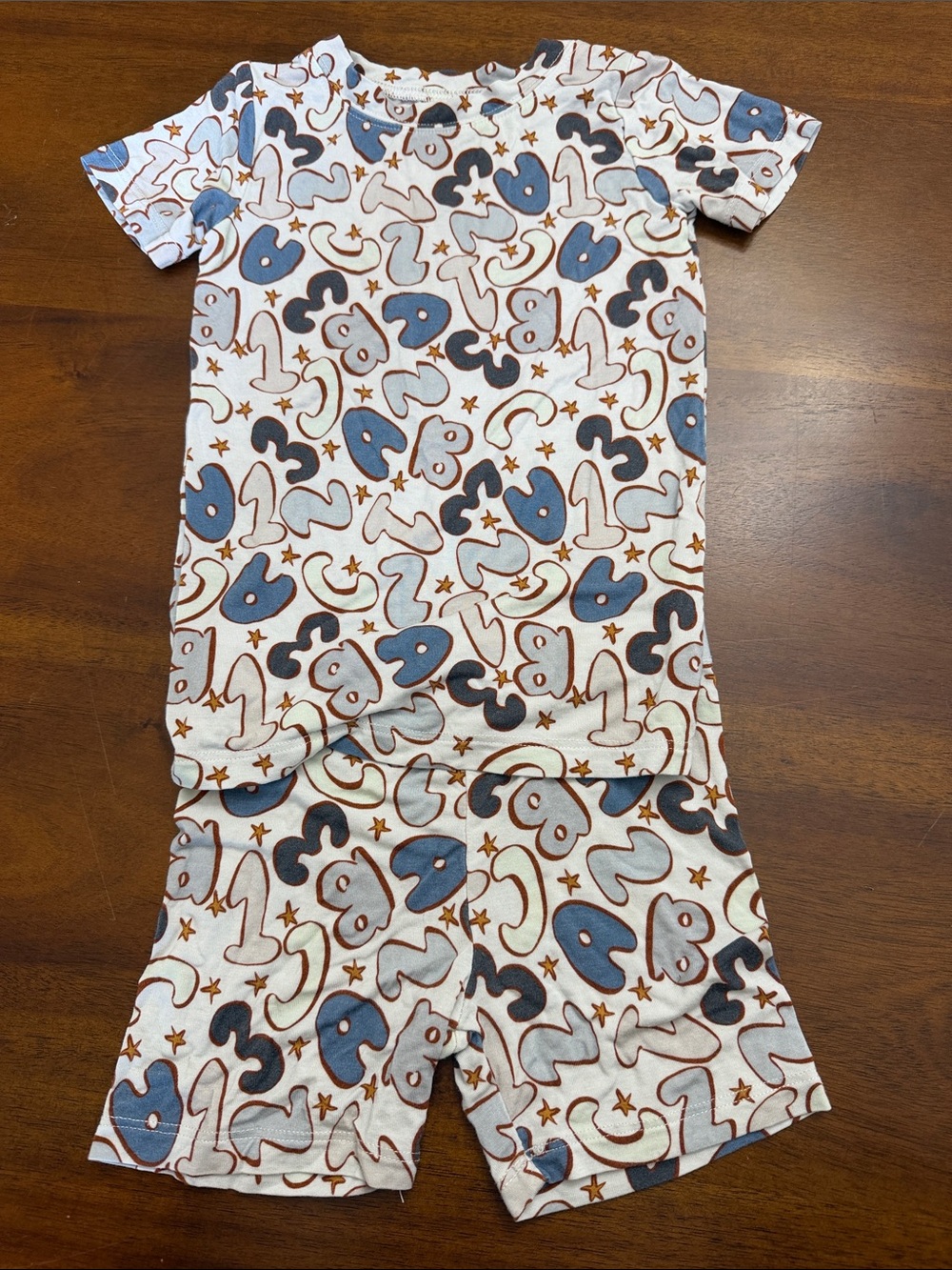 Kids Short Sleeve Pajama Set in White with Blue & Brown Print